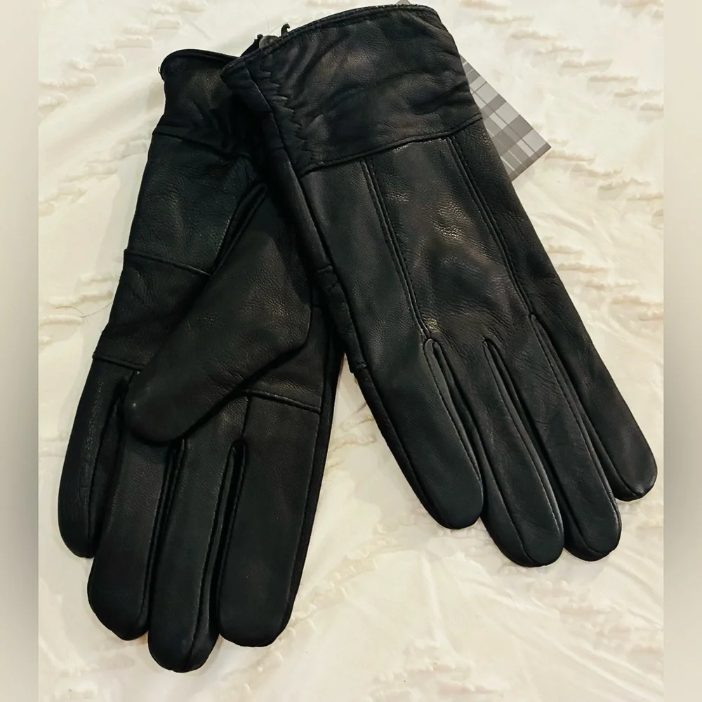 Black Leather women driving Gloves